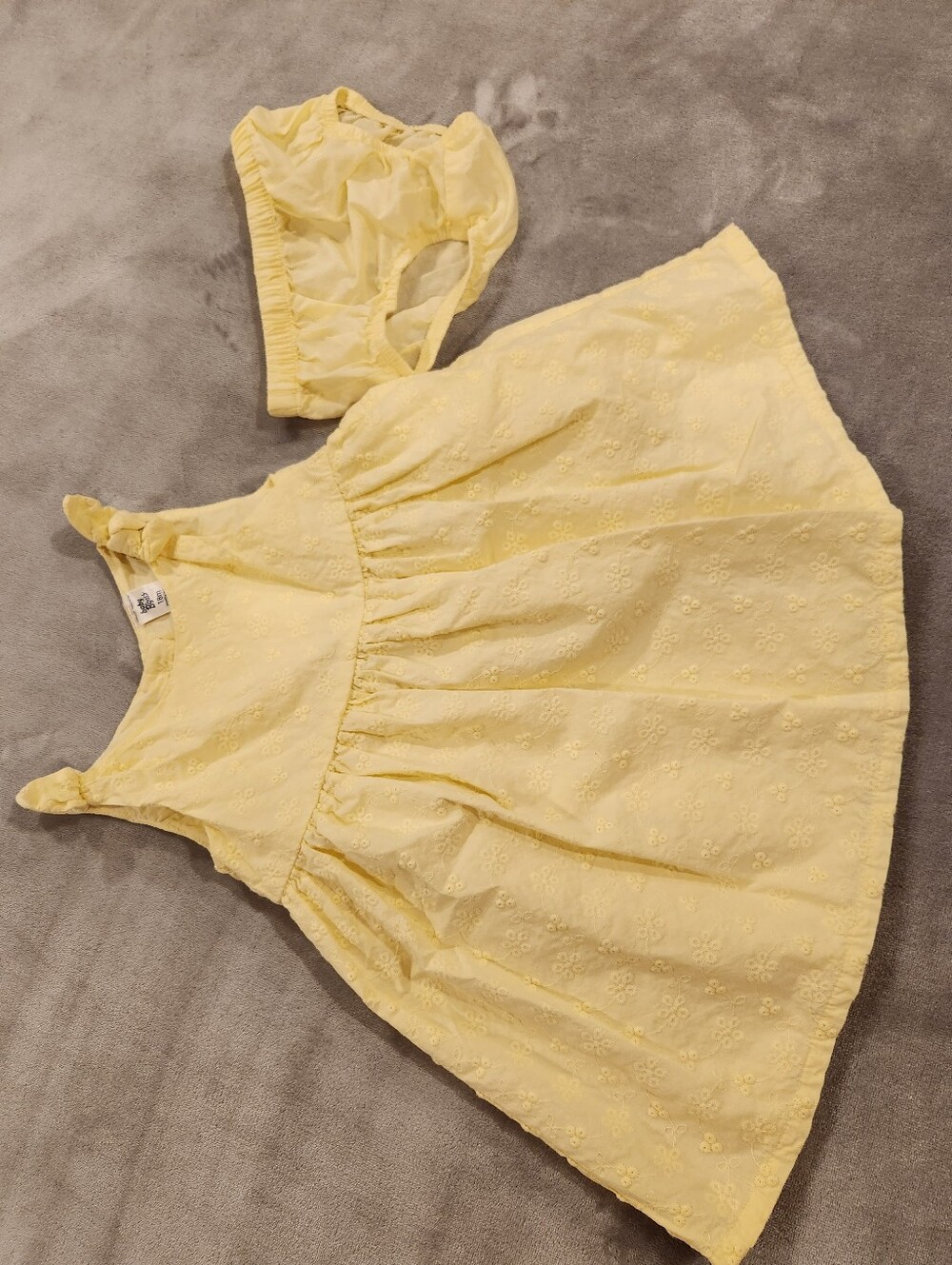 Baby B'Gosh Yellow Eyelet Baby Dress with Bloomers, Size 18M